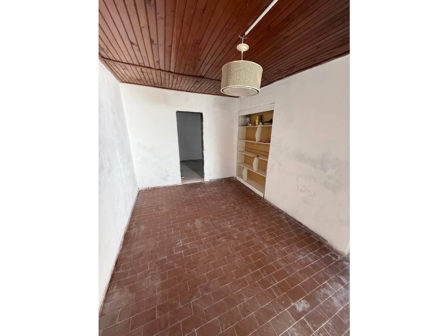 VENDE CASA INTERNA DENTRO DE BULEVARES