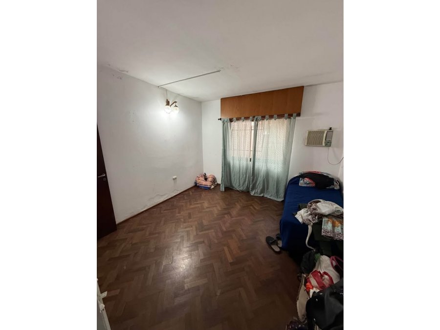VENDE CASA CÉNTRICA - APTA CRÉDITO