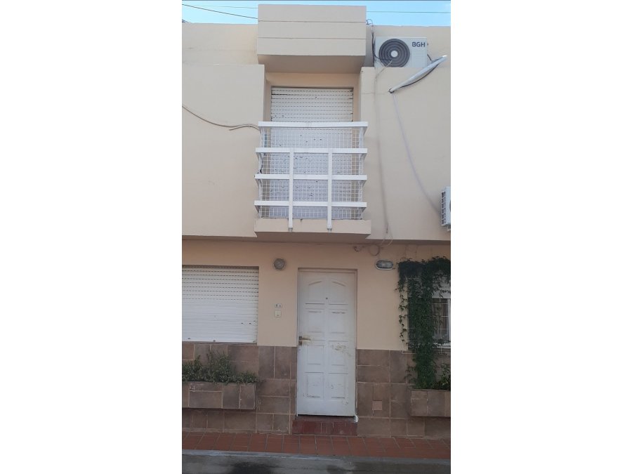 SE VENDE DUPLEX CENTRICO EN COMPLEJO