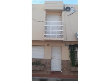 SE VENDE DUPLEX CENTRICO EN COMPLEJO