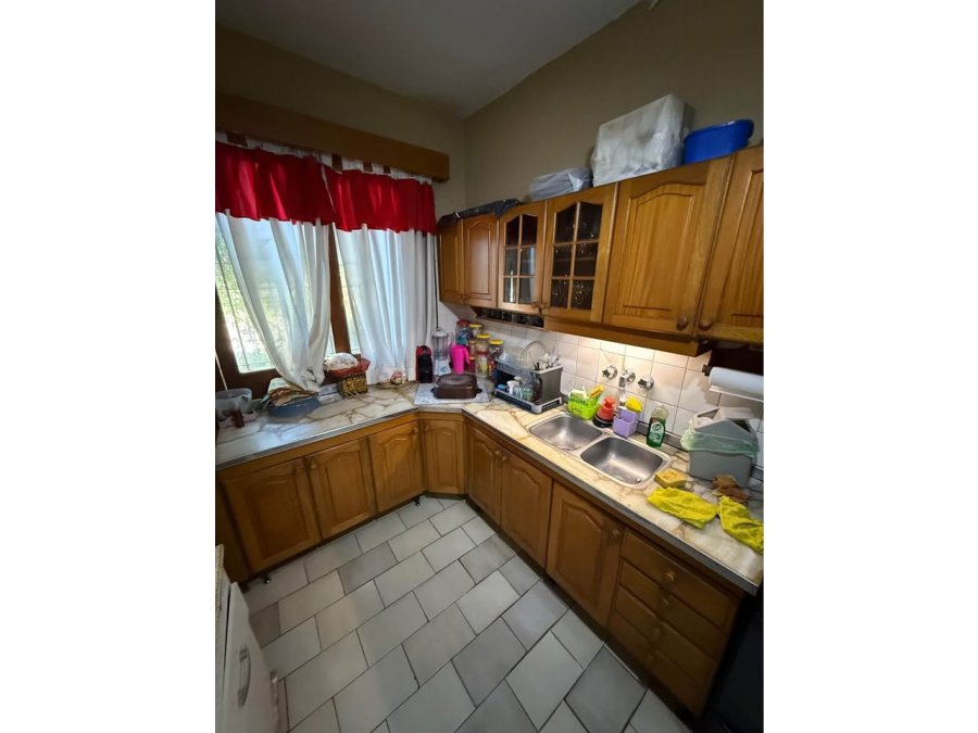 VENDE CASA EN ESQUINA – ZONA PARACAO (CON ASCENSOR)
