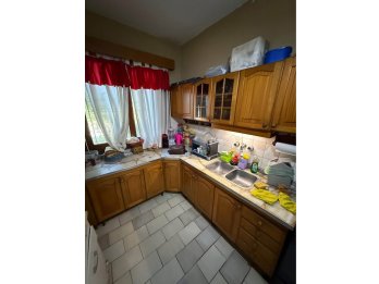 VENDE CASA EN ESQUINA – ZONA PARACAO (CON ASCENSOR)