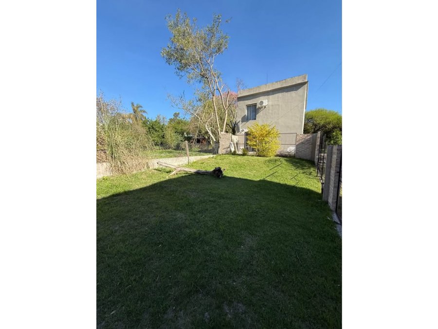 VENDE CASA DE 3 DORMITORIOS EN LA TOMA VIEJA