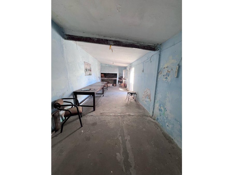 VENDE CASA A REFACCIONAR ZONA NORTE - ESC. DE POLICÍA