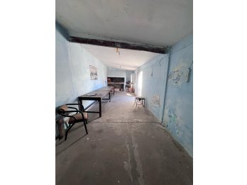 VENDE CASA A REFACCIONAR ZONA NORTE - ESC. DE POLICÍA
