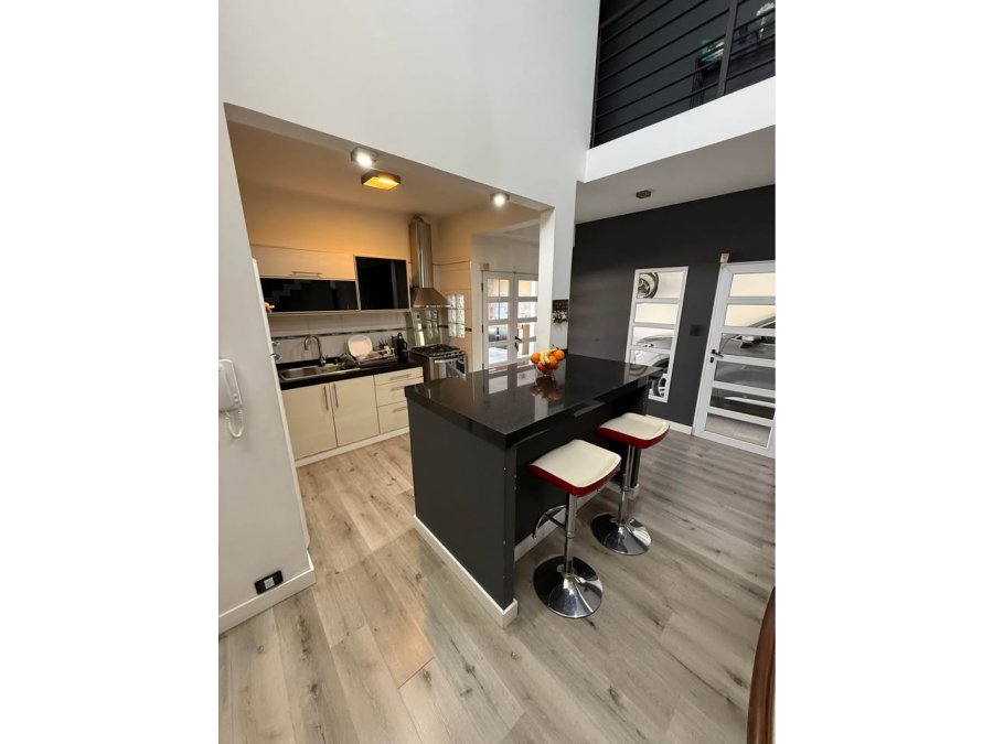 VENDE CASA PREMIUM