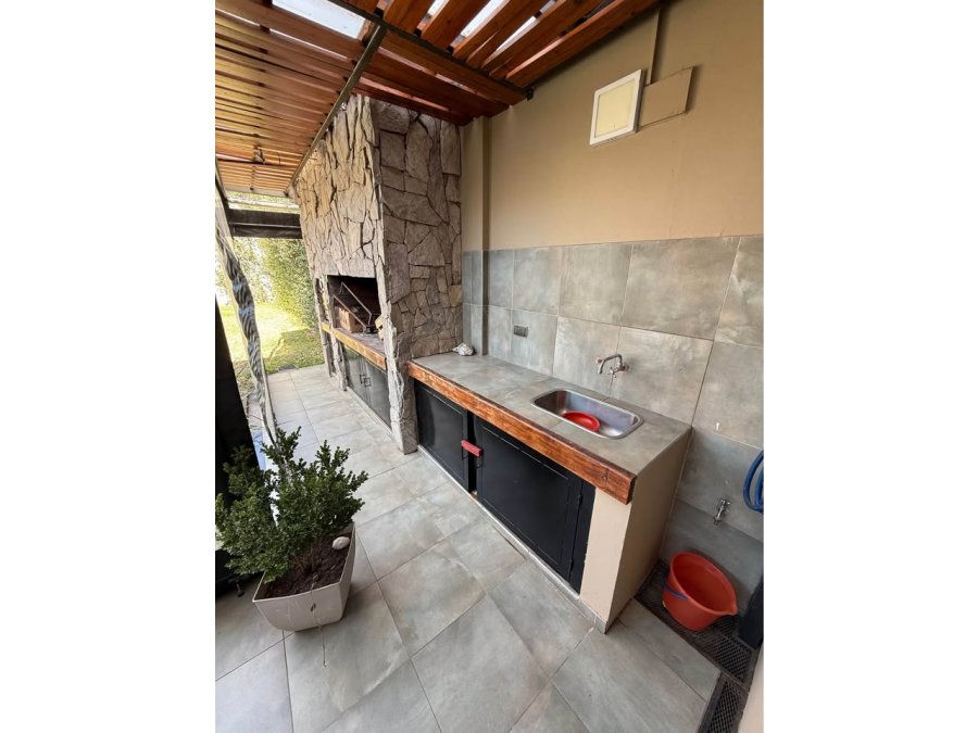 VENDE CASA PREMIUM