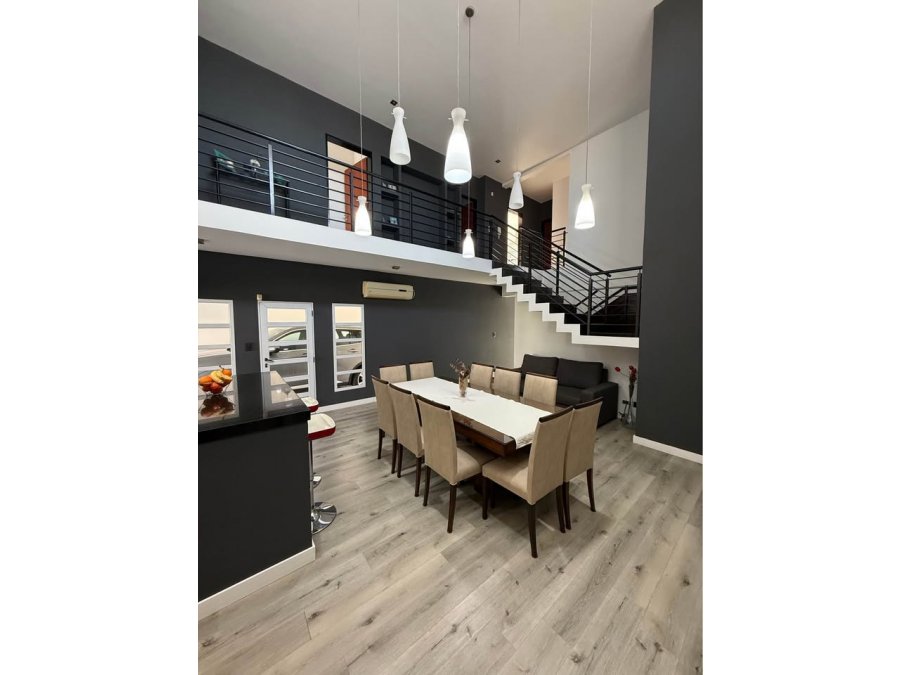 VENDE CASA PREMIUM