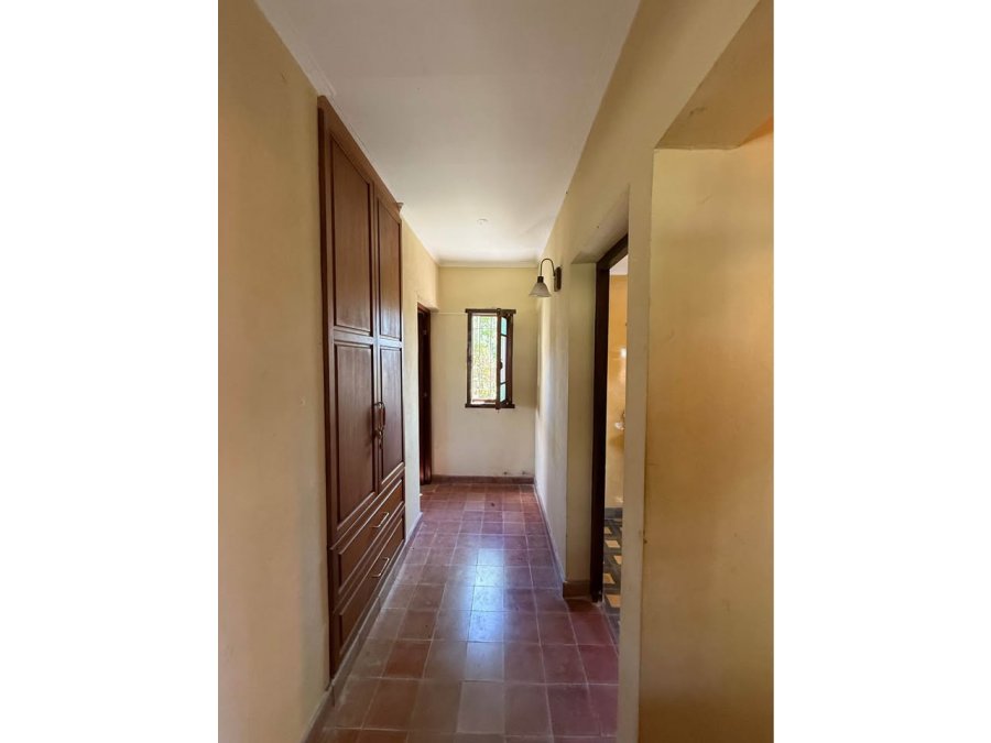 VENDE CASA CON AMPLIO TERRENO EN LA TOMA VIEJA