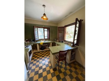 VENDE CASA CON AMPLIO TERRENO EN LA TOMA VIEJA