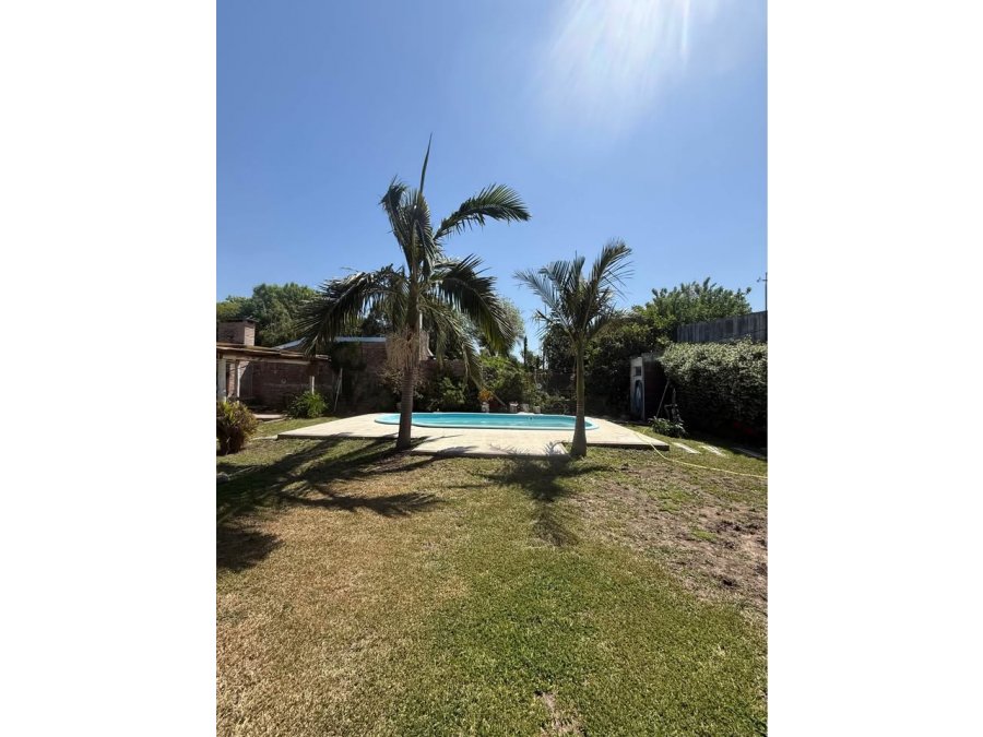VENDE CASA EN LA TOMA VIEJA