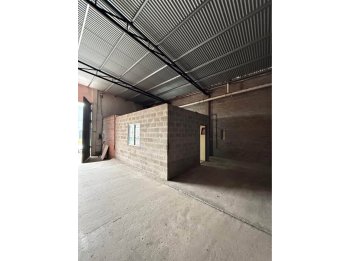 VENDE GALPÓN | OPORTUNIDAD COMERCIAL