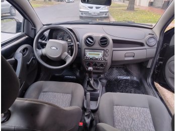 FORD KA FLY VIRAL 2011