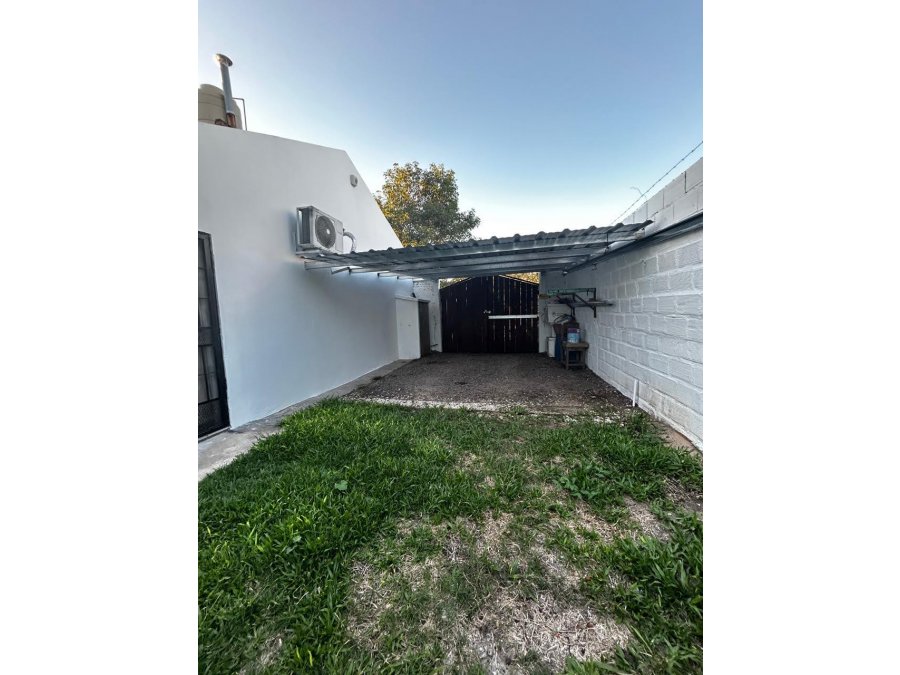 Hermosa casa de 2 dormitorios en Paraná.