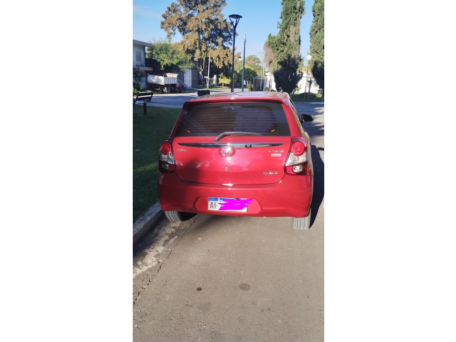 Vendo Etios XLS 2022