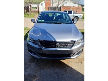 VENDO PEUGEOT 301 2017