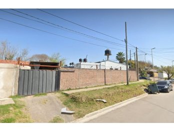 VENDE: Casa calle Parque Iguazú, zona Newbery