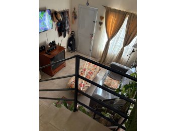 VENDE: Duplex calle Sara Ecleston