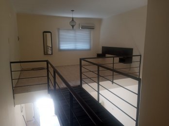 VENDE DUPLEX calle División del Litoral