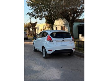 Ford Fiesta Se 2016 VENDO/RECIBO MENOR VALOR