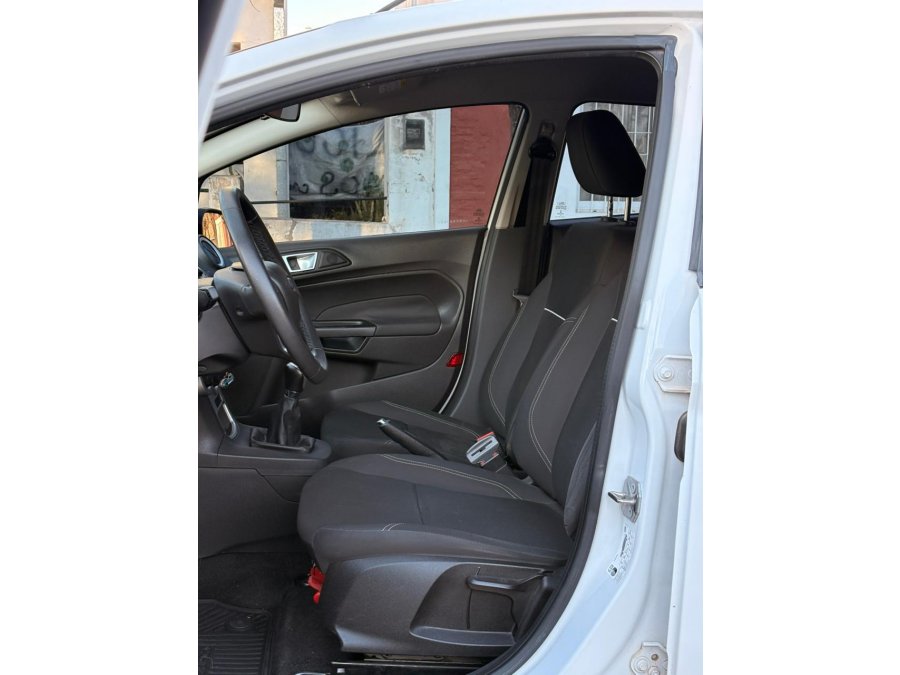Ford Fiesta Se 2016 VENDO/RECIBO MENOR VALOR