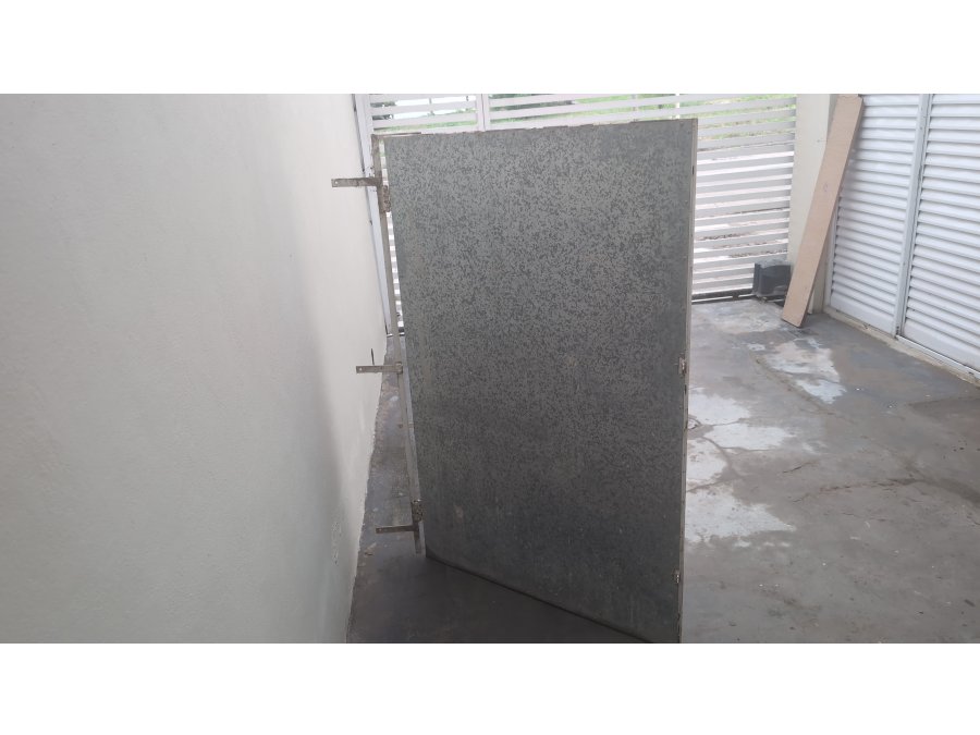 Puerta para casilla de gas