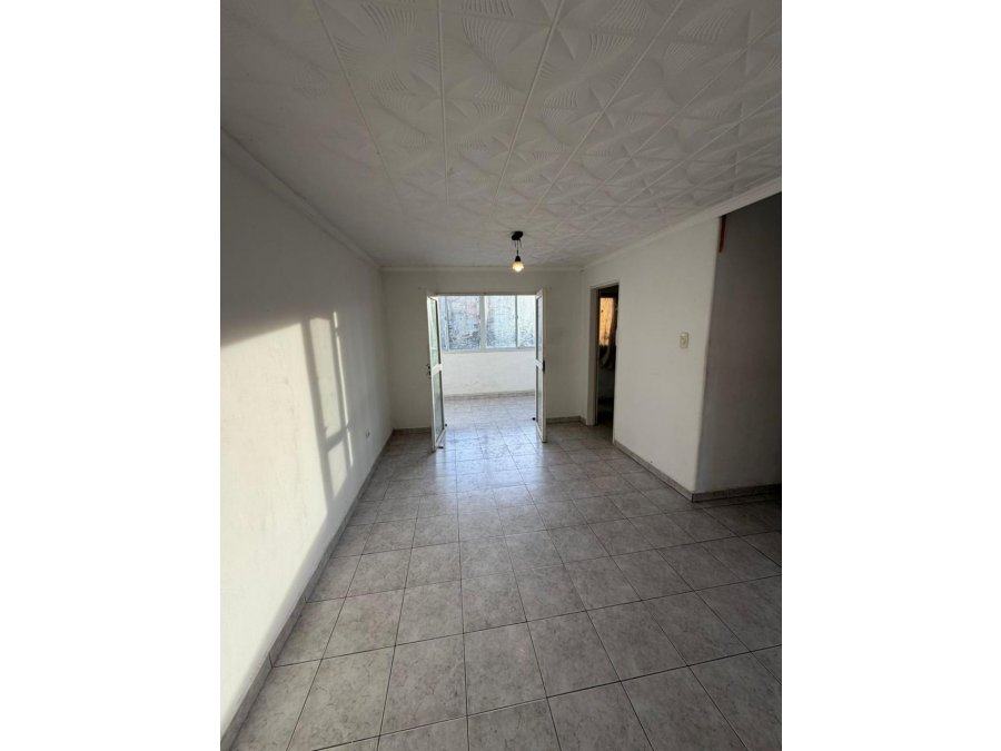ALQUILER JOSE HERNANDEZ . 2DO PISO.