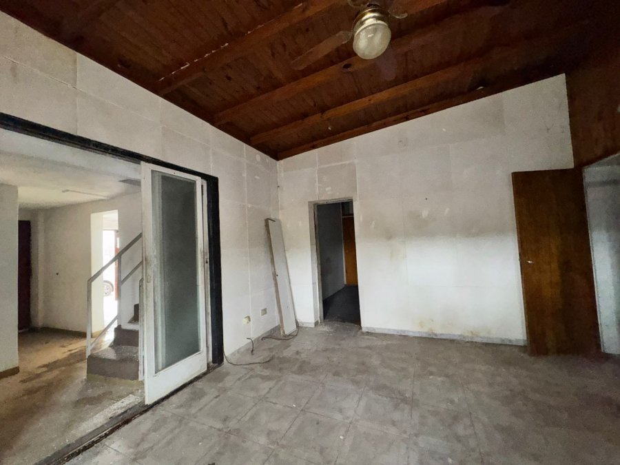 CASA A RECICLAR ATRAS DE ESCUELA CAE. GUATEMALA 799
