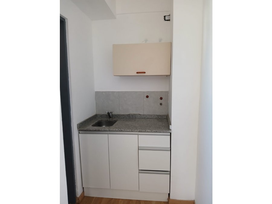 Vendo Monoambiente calle Corrientes 293