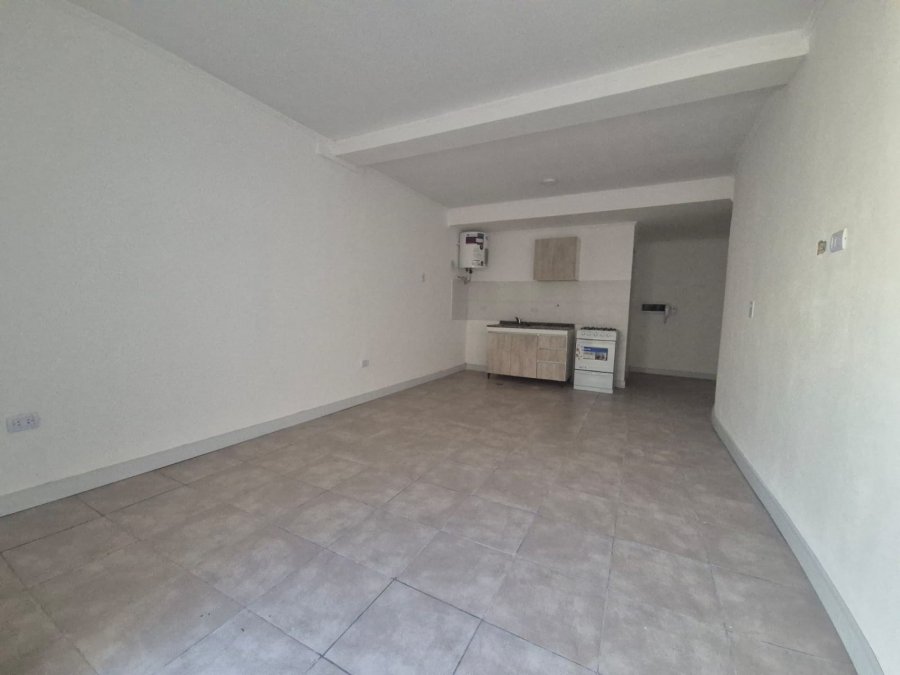 VENDE: Monoambiente a 6 cuadras del centro cívico