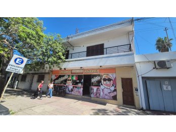 VENDE:  Casa en planta alta, Avda Ramirez