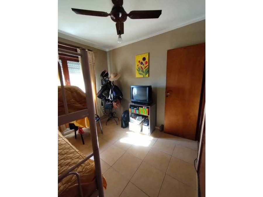 VENDE: Departamento calle San Lorenzo, frente a shopping
