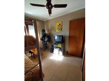 VENDE: Departamento calle San Lorenzo, frente a shopping