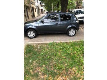 Vendo Ford Ka Viral 1.6 Año 2012