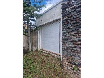 VENTA Terreno con construcción a terminar Barrio Paracao.