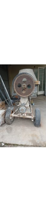 HORMIGONERA 300 LITROS CON MOTOR