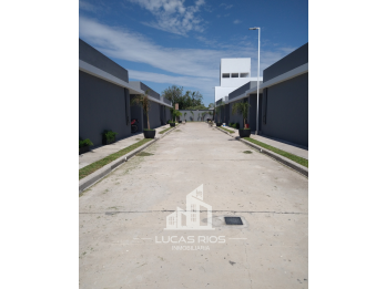 VENTA CASA COMPLEJO CITY GARDEN 1
