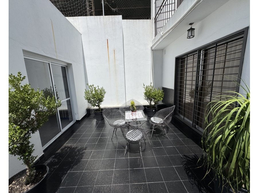 Venta I Apta Crédito - Casa de 4 dormitorios zona céntrica