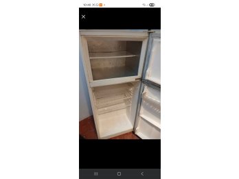 VENDO HELADERA CON FREEZER