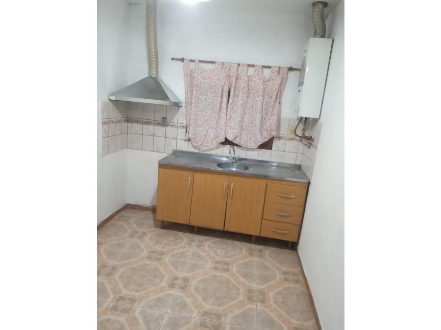 VENDO CÓMODA CASE ZANNI 2907 $48.000. 2DORM.COCHERA