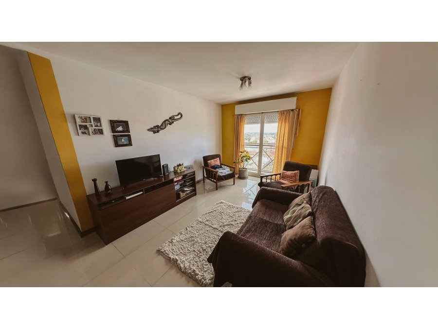 VENTA DPTO 2 DORMITORIOS CALLE PERÓN ZONA HOSPITAL SAN MARTI