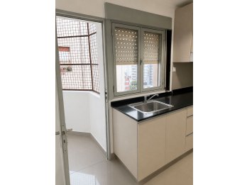 VENTA DPTO 2 DORMITORIOS CALLE PERÓN ZONA HOSPITAL SAN MARTI