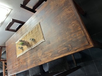Juego de comedor de pino pintado