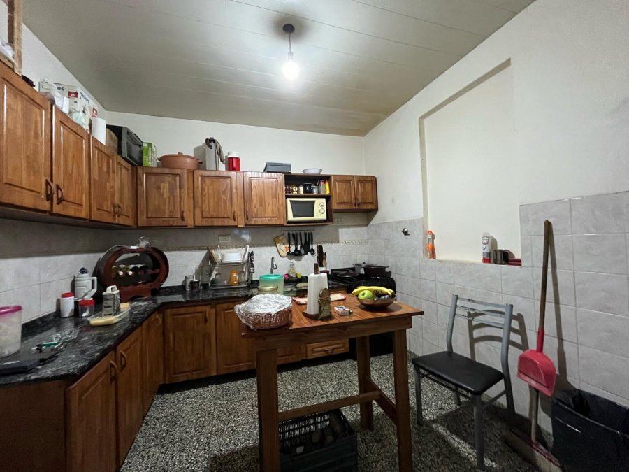 CASA CENTRICA CON FONDO. APTA CREDITO