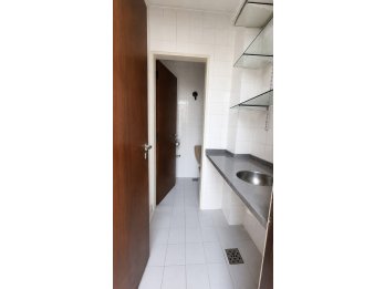 EN VENTA OFICINA/LOCAL/DEPOSITO - CENTRO