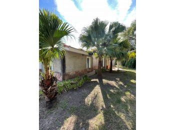 VENTA CASA EN BARRIO PRIVADO
