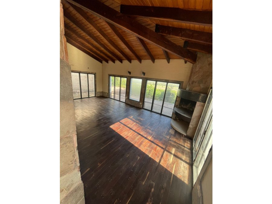 VENTA CASA EN BARRIO PRIVADO
