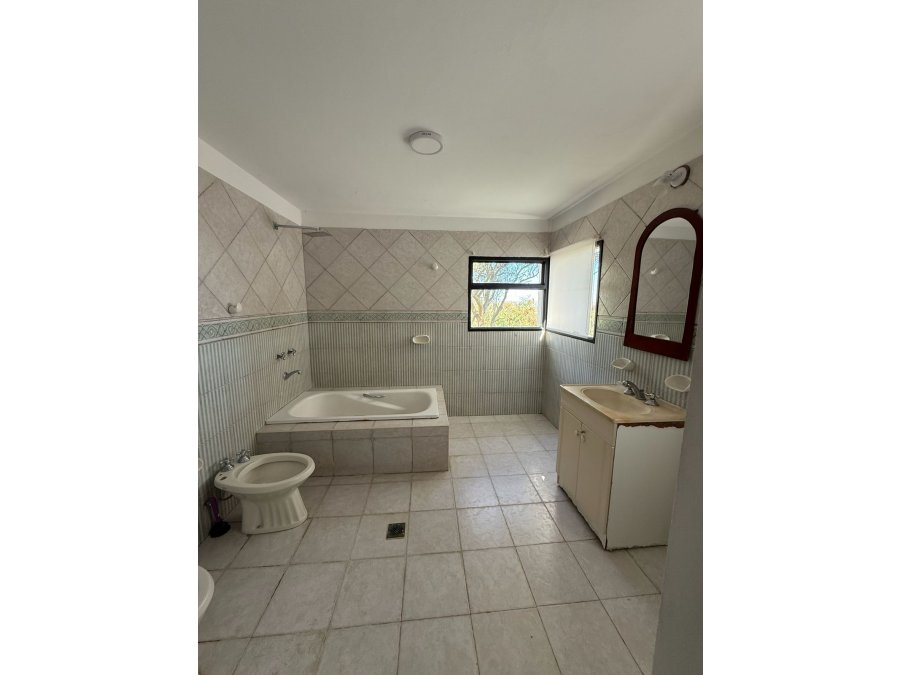 VENTA CASA EN BARRIO PRIVADO