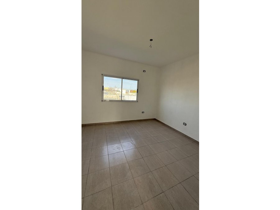 SE VENDE DUPLEX A ESTRENAR EN PARACAO