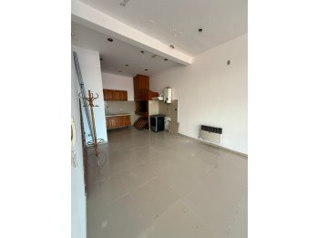 VENTA DE CASA VISTA AL RIO ZONA THOMPSON